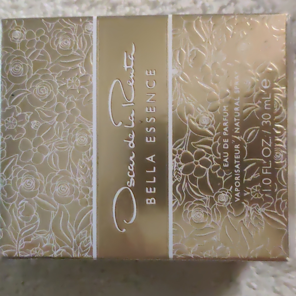 Oscar de La Renta - Bella Essence 1.0 oz